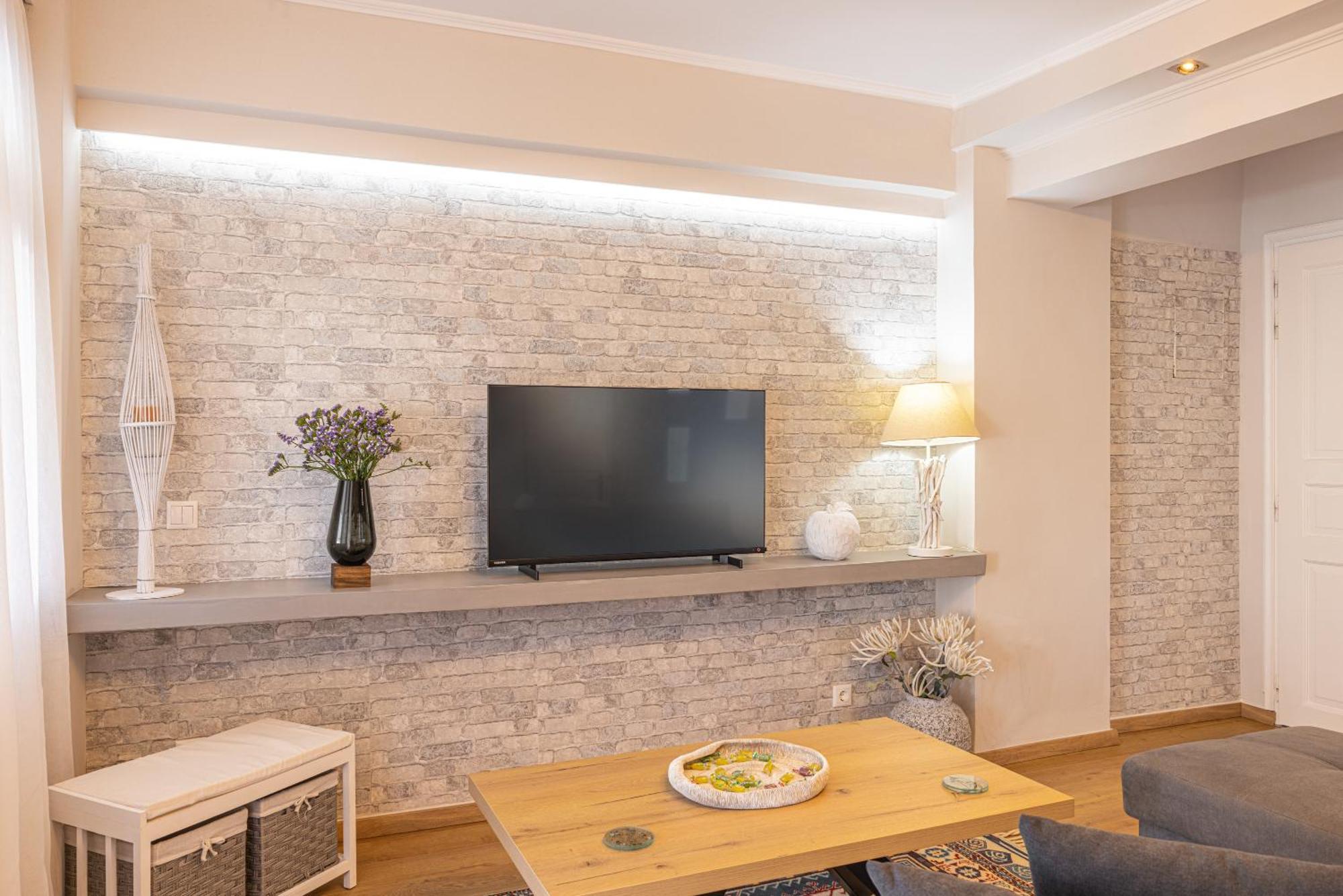 Pythagorio Blue Street Apartment With Balcony Bagian luar foto