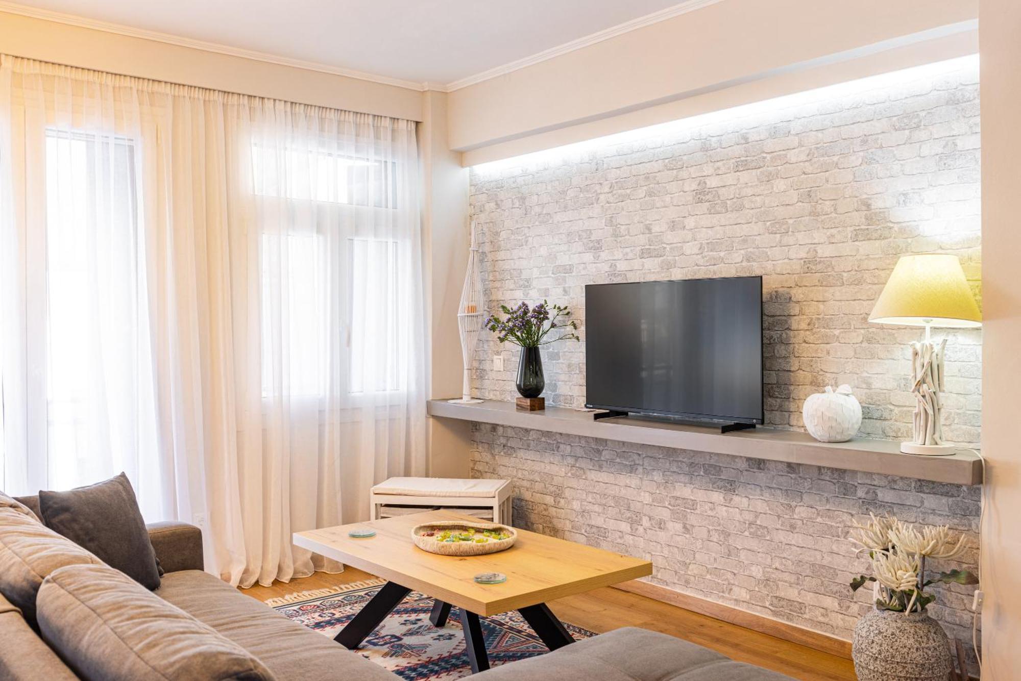 Pythagorio Blue Street Apartment With Balcony Bagian luar foto